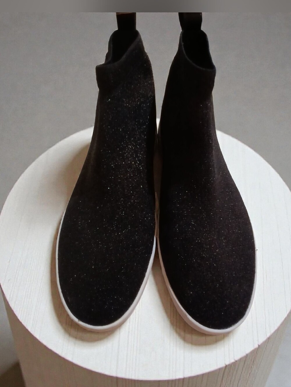 Michael Kors Grover Slip On Metallic Stretch Fabric Booties In Gunmetal Size 8M - Picture 3 of 7